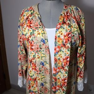 Relipop Floral Lace Cover Up